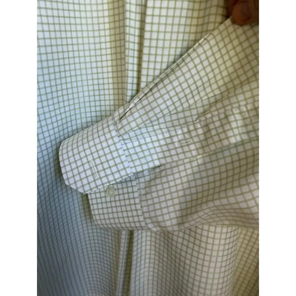 Banana Republic Men’s Green Check Button Down Shirt Size Large 16-16.5